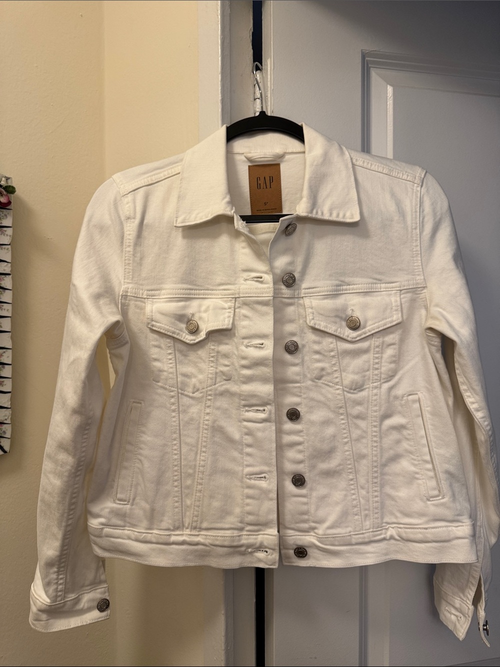GAP White Denim Jacket with Button Front
